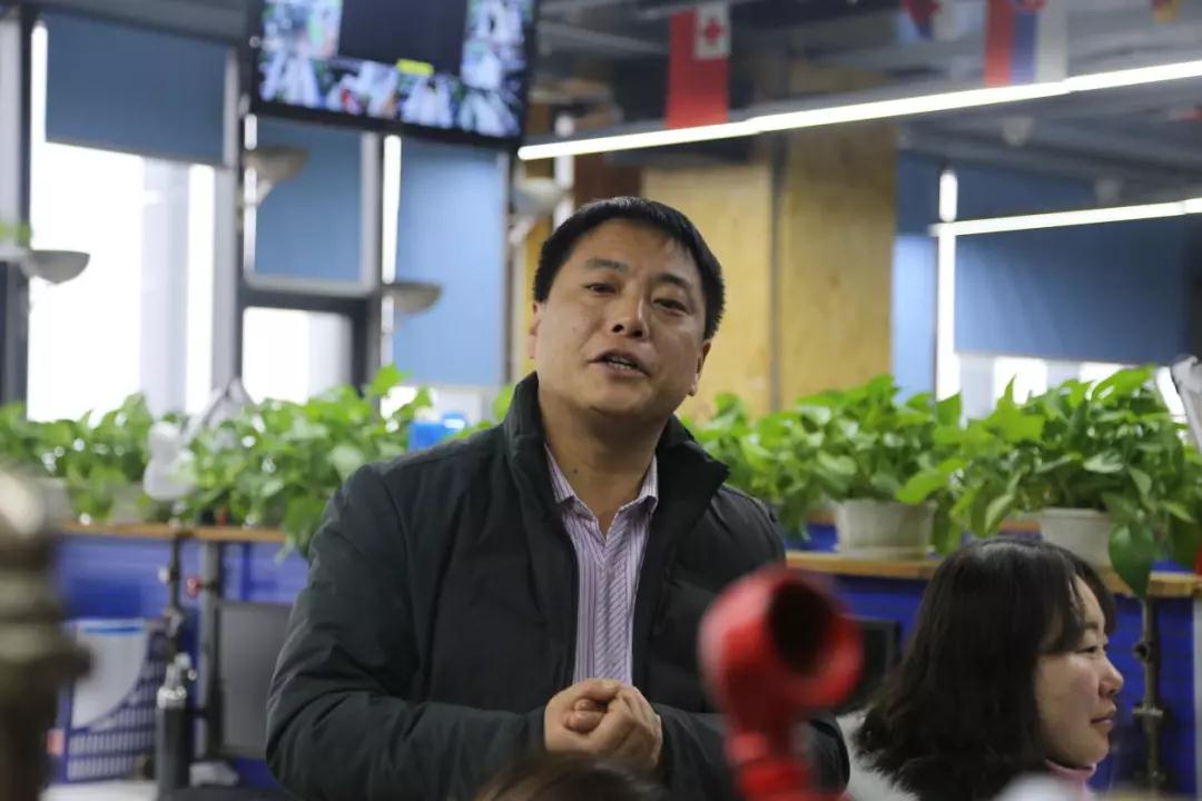 陳經理在2019年般德閥門開年培訓中發言 陳經理在2019年般德閥門開年培訓中發言