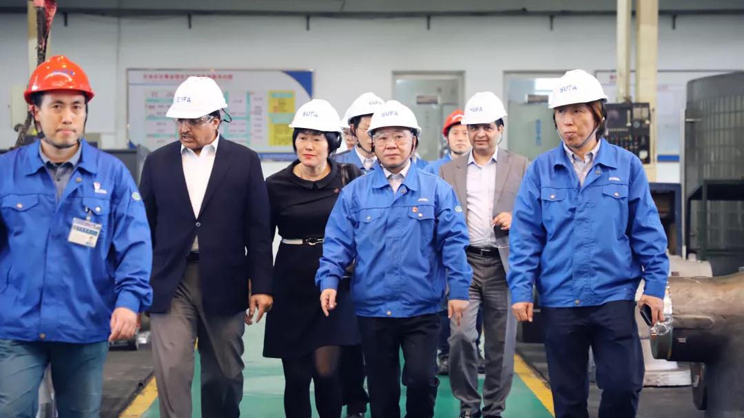 沙特阿美石油公司采購和供應鏈管理副總裁一行蒞臨中核科技參觀訪問 沙特阿美石油公司采購和供應鏈管理副總裁一行蒞臨中核科技參觀訪問