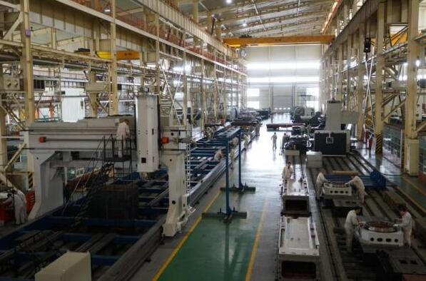 沈陽機床趕制大型高鐵車廂加工設備蘊藏多項黑科技 沈陽機床趕制大型高鐵車廂加工設備蘊藏多項黑科技