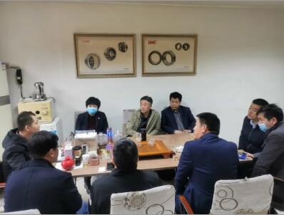 山東省民營企業高質量發展服務隊到煙店鎮考察 山東省民營企業高質量發展服務隊到煙店鎮考察