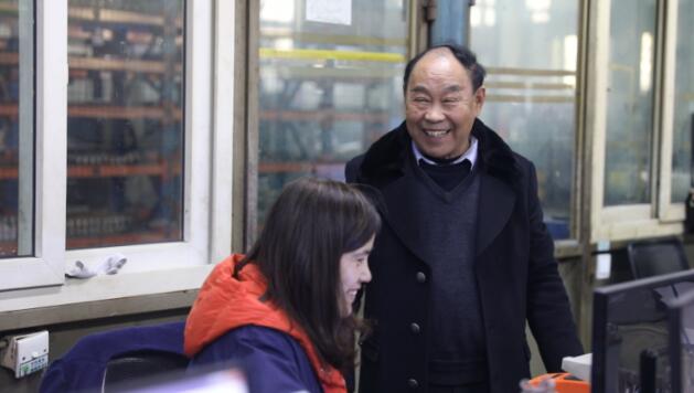 李保升:和閥門打一輩子交道 培養更多的年輕技術人員 李保升:和閥門打一輩子交道 培養更多的年輕技術人員