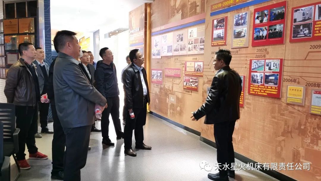 星火機床與華中數控達成戰略合作意向 星火機床與華中數控達成戰略合作意向