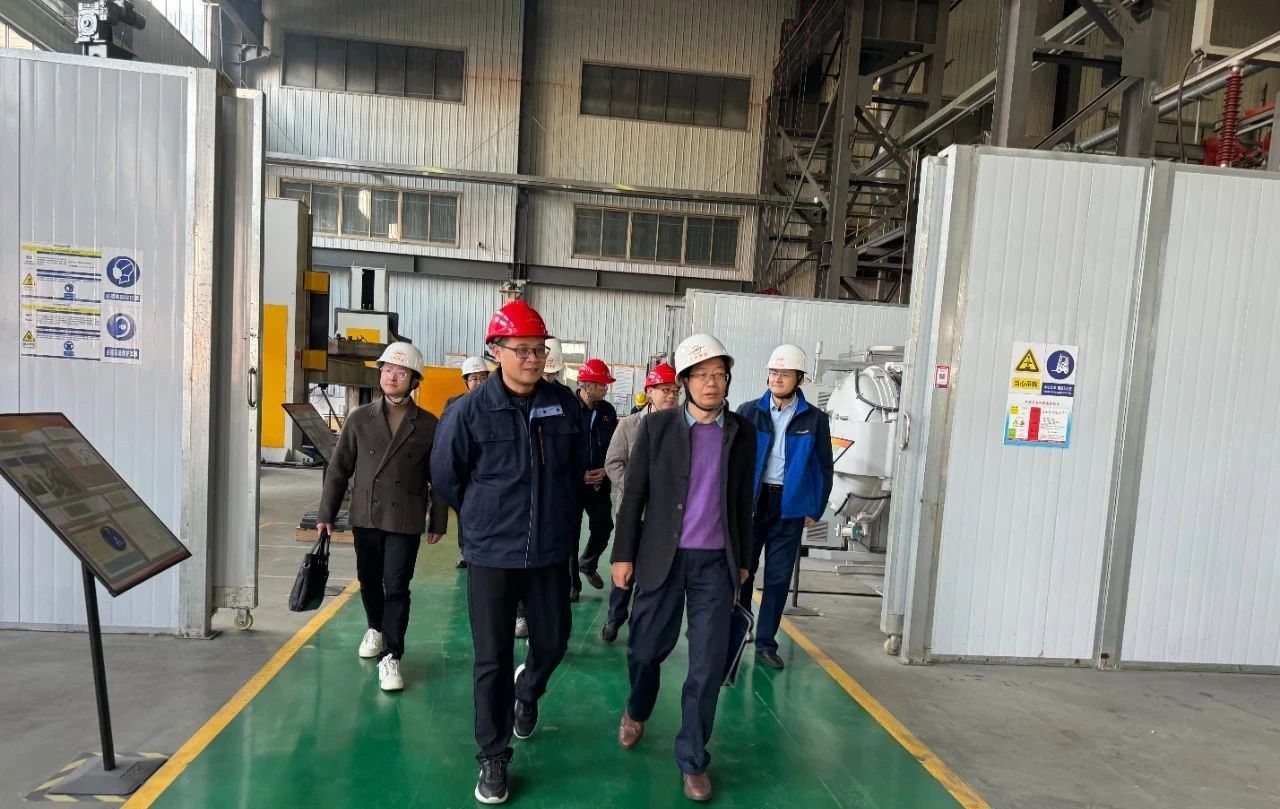 江蘇省科技鎮長團一行蒞臨江恒閥業調研參觀 江蘇省科技鎮長團一行蒞臨江恒閥業調研參觀