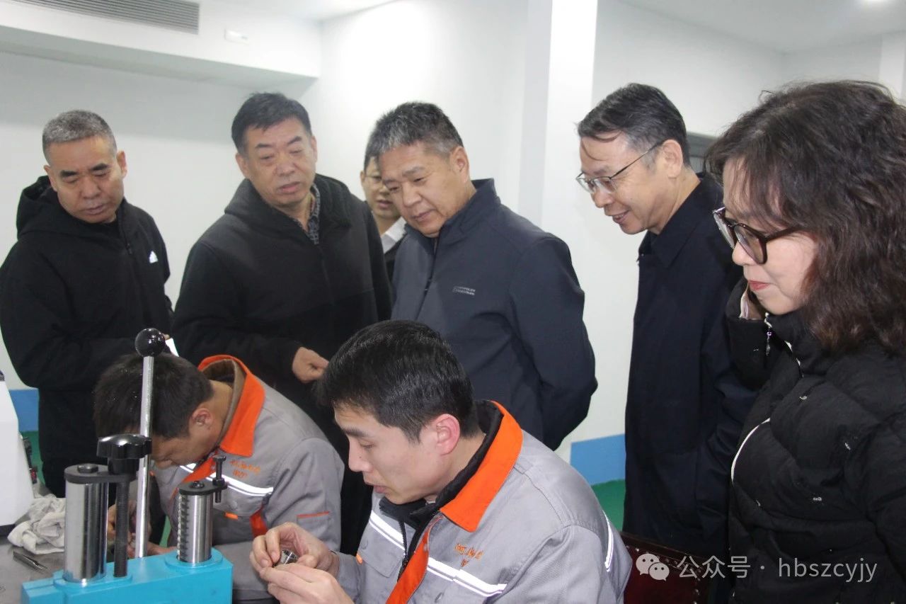 邢臺市科技局領導蒞臨河北省軸研院開展調研,推動科技創新再上臺階 邢臺市科技局領導蒞臨河北省軸研院開展調研,推動科技創新再上臺階