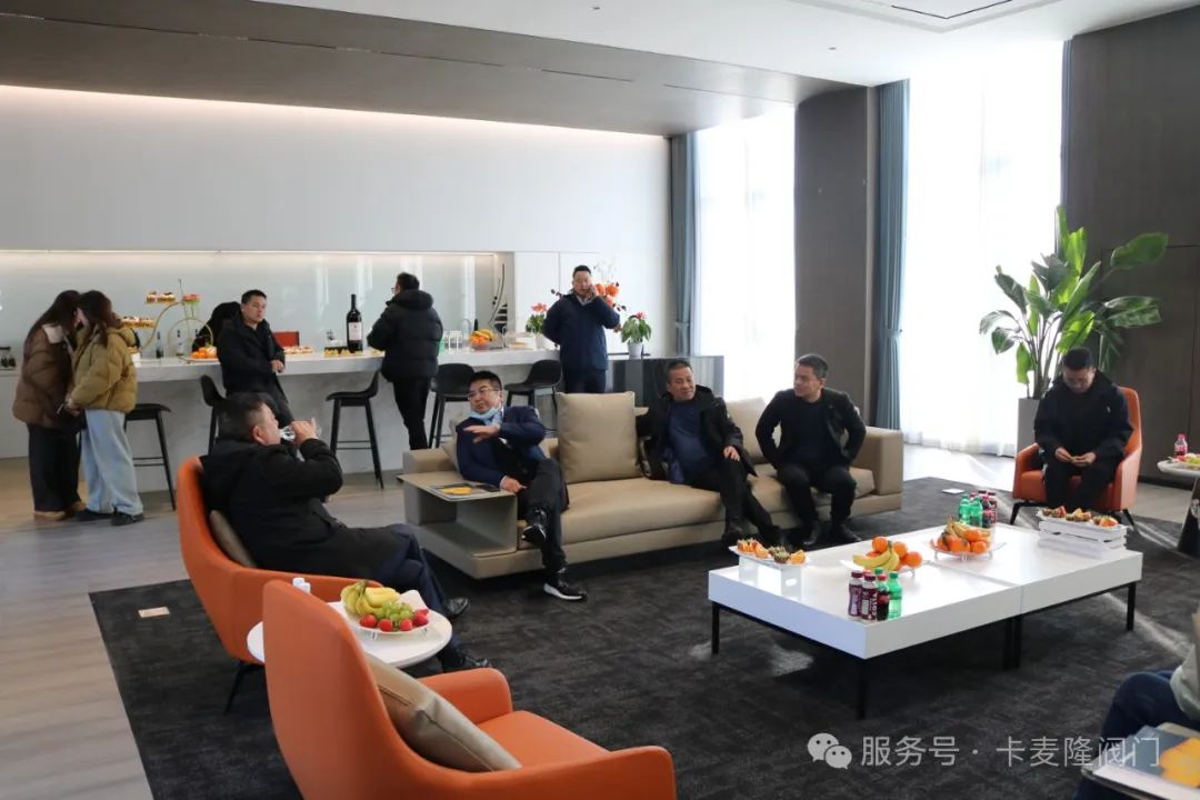 永嘉縣領導率領浙江省泵閥行業協會青年企業家考察團蒞臨卡麥隆考察指導 永嘉縣領導率領浙江省泵閥行業協會青年企業家考察團蒞臨卡麥隆考察指導