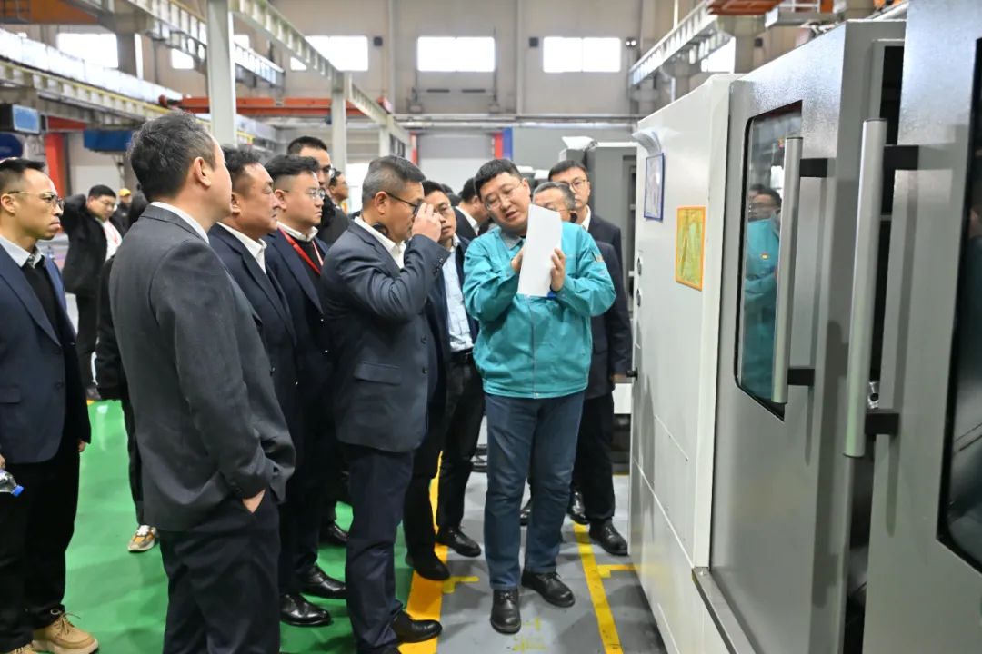 南航機務“雁陣護航”管理層干部培訓班到通用技術大連機床參觀研學 南航機務“雁陣護航”管理層干部培訓班到通用技術大連機床參觀研學
