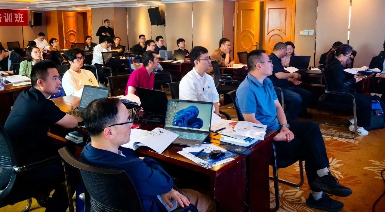 中通協成功舉辦壓縮機故障診斷技術培訓班 中通協成功舉辦壓縮機故障診斷技術培訓班
