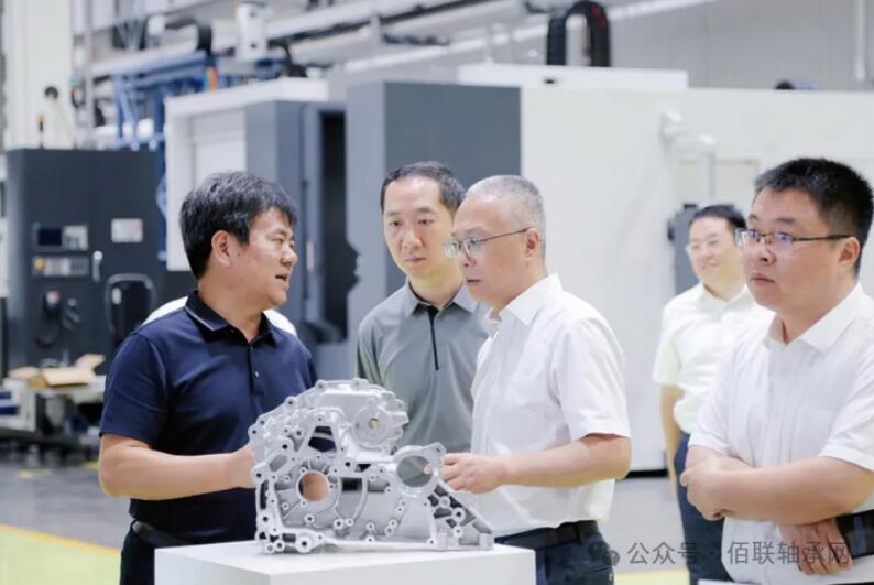 洛陽工信局和洛軸領導等專項調研組赴日發精機考察 共謀軸承產業高質量發展 洛陽工信局和洛軸領導等專項調研組赴日發精機考察 共謀軸承產業高質量發展